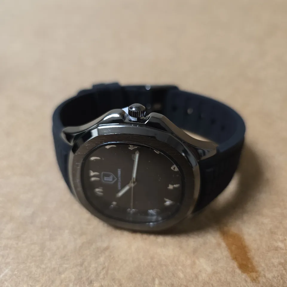LOUIS LACOMBE WRISTWATCH – BLACK DIAL, RUBBER STRAP