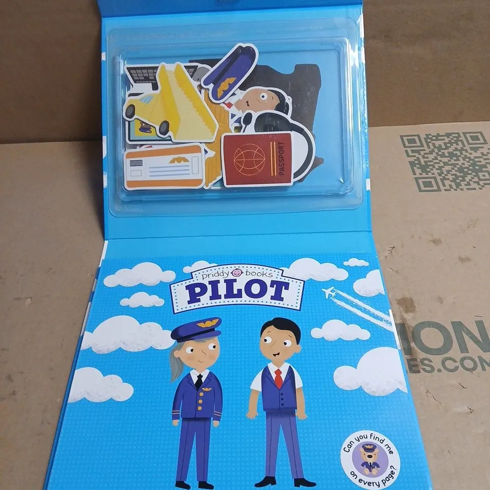 PRIDDY BOOKS "LETS PRETEND" PILOT SET AND BOOK 