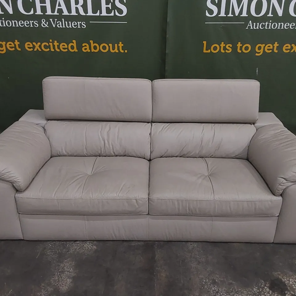DESIGNER 3-SEATER LEATHER UPHOLSTERED SOFA WITH ADJUSTABLE HEADRESTS 