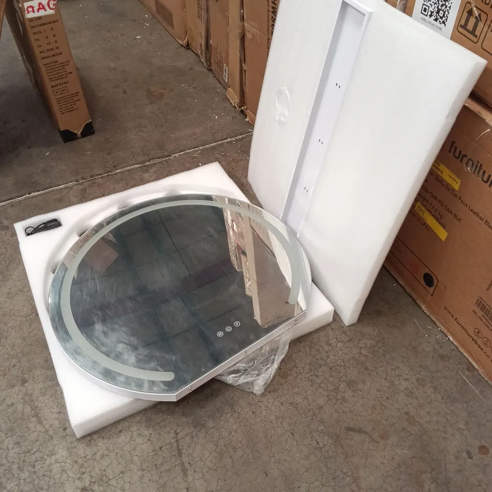 BOXED LED WALL MIRROR - WHITE (1 BOX)