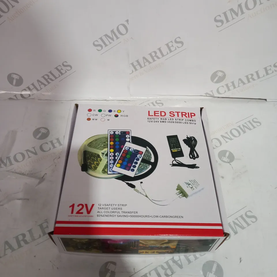 BOXED 12 V LED STRIP
