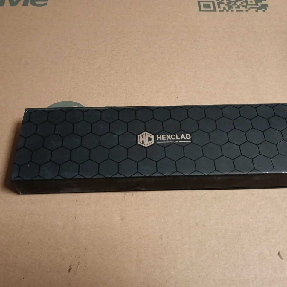 HEXCLAD CUTLERY CHEF'S KNIFE – GREEN HANDLE, BOXED