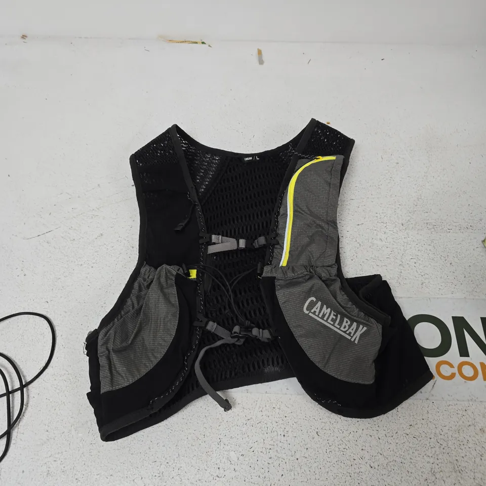 CAMELBAK HYDRATION VEST – BLACK, SIZE L