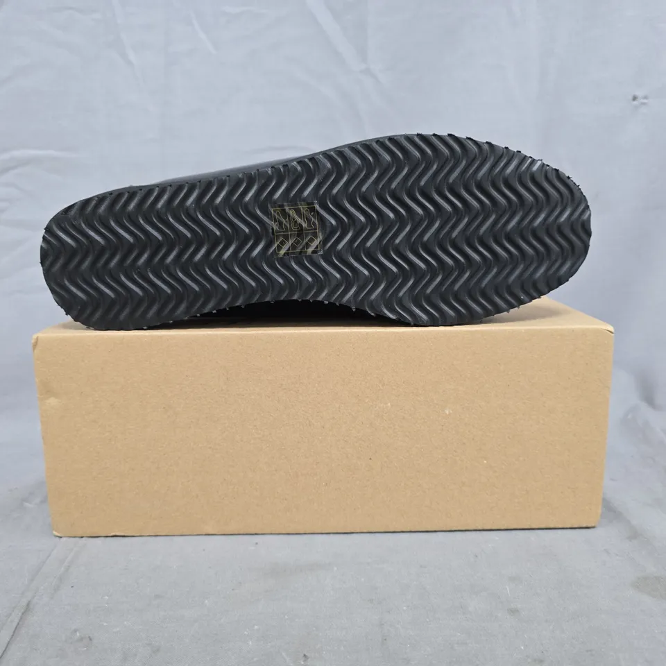 BOXED PAIR OF WHERE'S THAT FROM LOAFERS IN GLOSSY BLACK SIZE UK 5