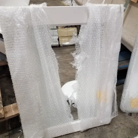 BRAND NEW FRAMED BATHROOM MIRROR 70Γ50CM