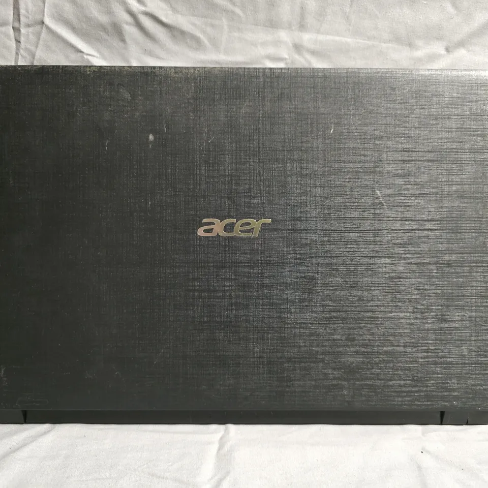ACER ASPIRE 3 A315-51 SERIES LAPTOP N17Q1
