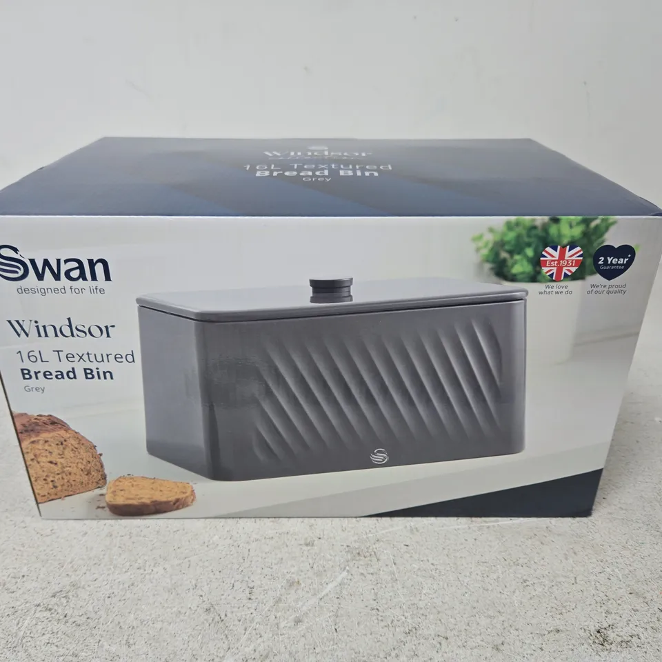SEALED SWAN WINDSOR 16L TEXTURED BREAD BIN – GREY