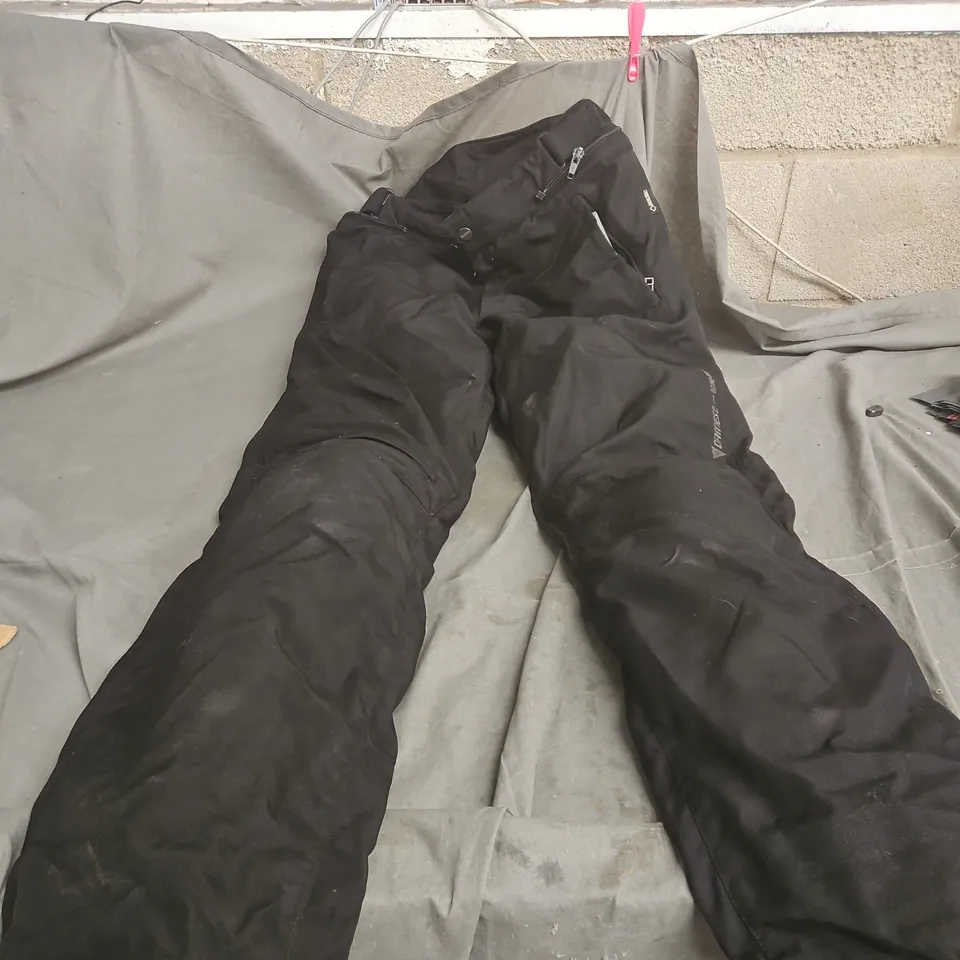 BLACK WATERPROOF OUTDOOR PANTS – MOTORCYCLE TROUSERS