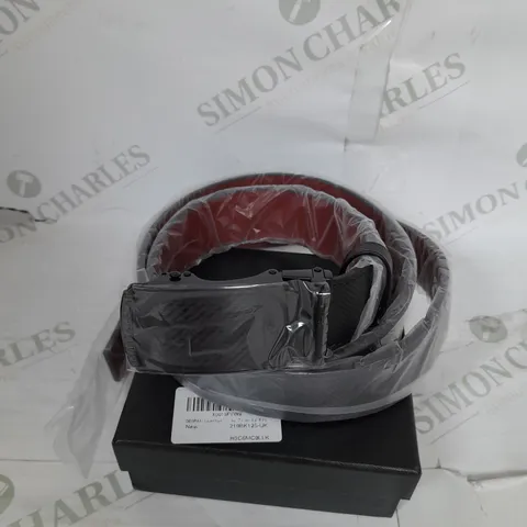 DOOPAI LEATHER IN BLACK AND RED 42"
