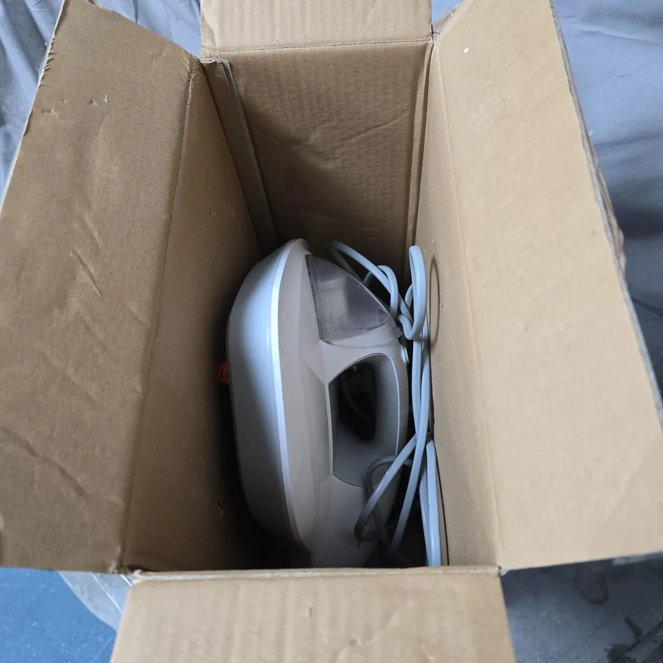 BLISS AND BEYOND DUST MIST VACUUM CLEANER BOXED