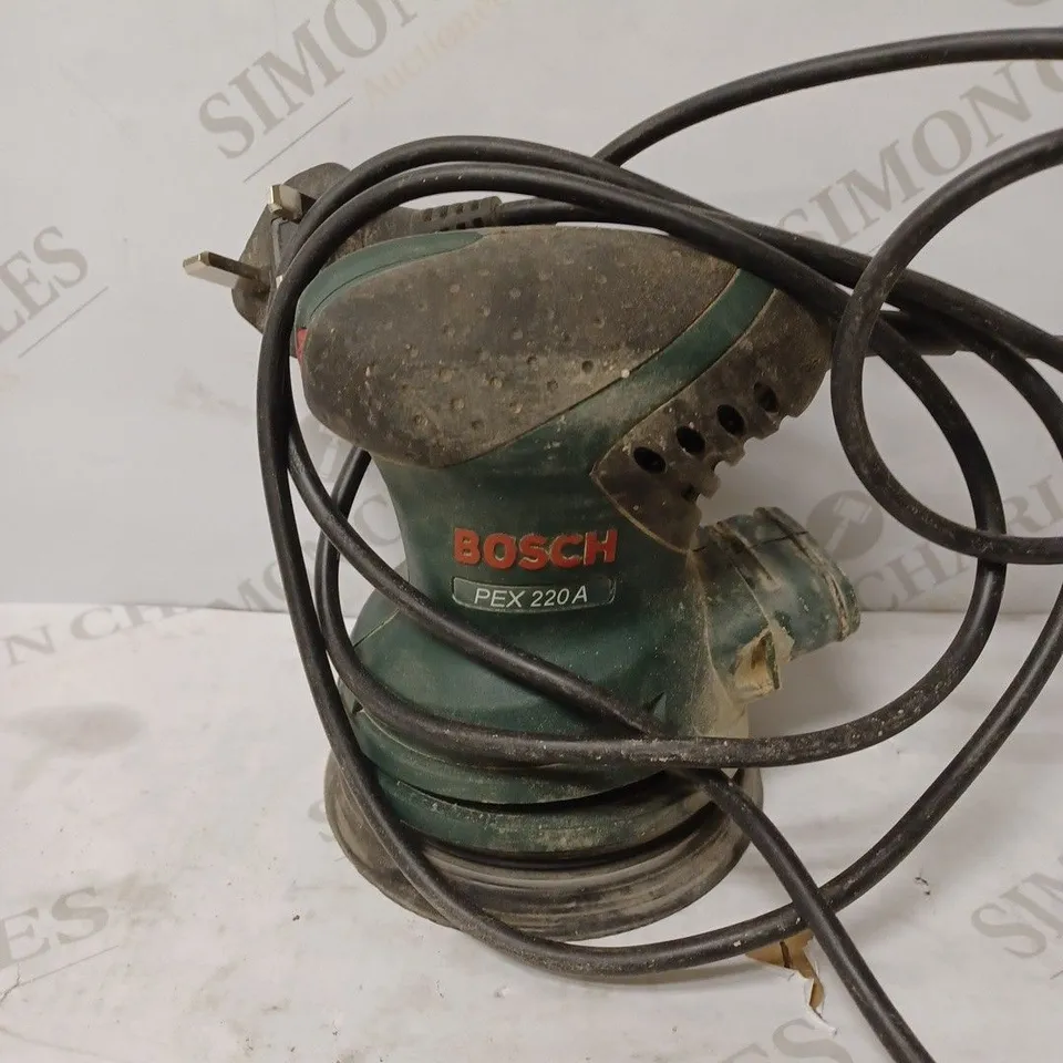 BOSCH PEX 220A ORBIT SANDER