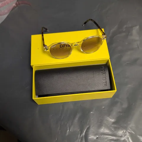 D.Franklin Ultralight Sunglasses with Case