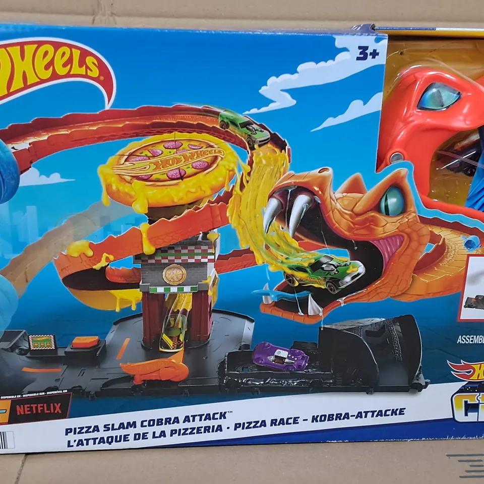 HOT WHEELS PIZZA SLAM COBRA ATTACK