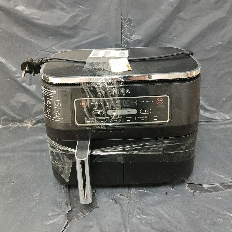 NINJA FOODI DUAL ZONE 7.6L AIR FRYER AF300UK - COLLECTION ONLY 