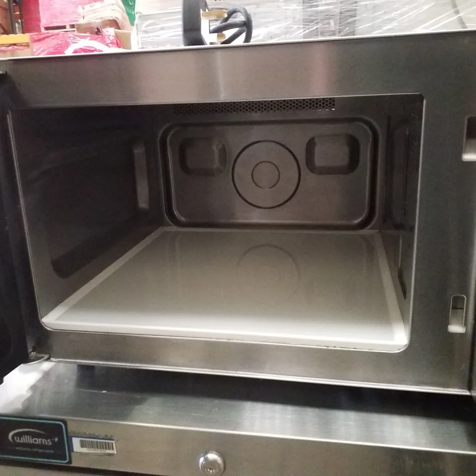 SHARP R21ATP STAINLESS STEEL COMMERCIAL MICROWAVE 1000 WATTS 28L