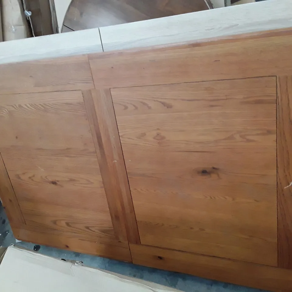 WOOD EFFECT EXTENDING DINING TABLE TOP