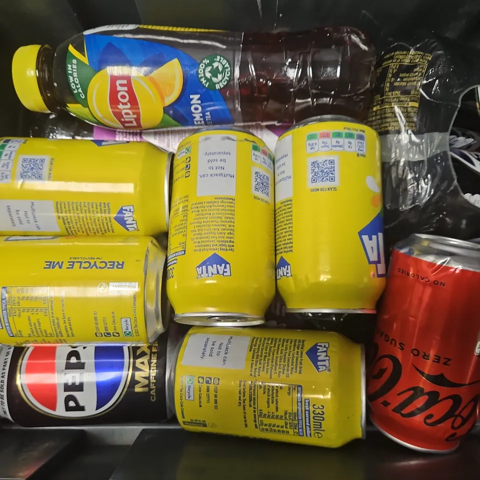 APPROXIMATELY 12 ASSORTED DRINK ITEMS TO INCLUDE RED BULL SUGAR FREE, VIMTO REAL FRUIT SQUASH, FANTA LEMON, ETC - COLLECTION ONLY