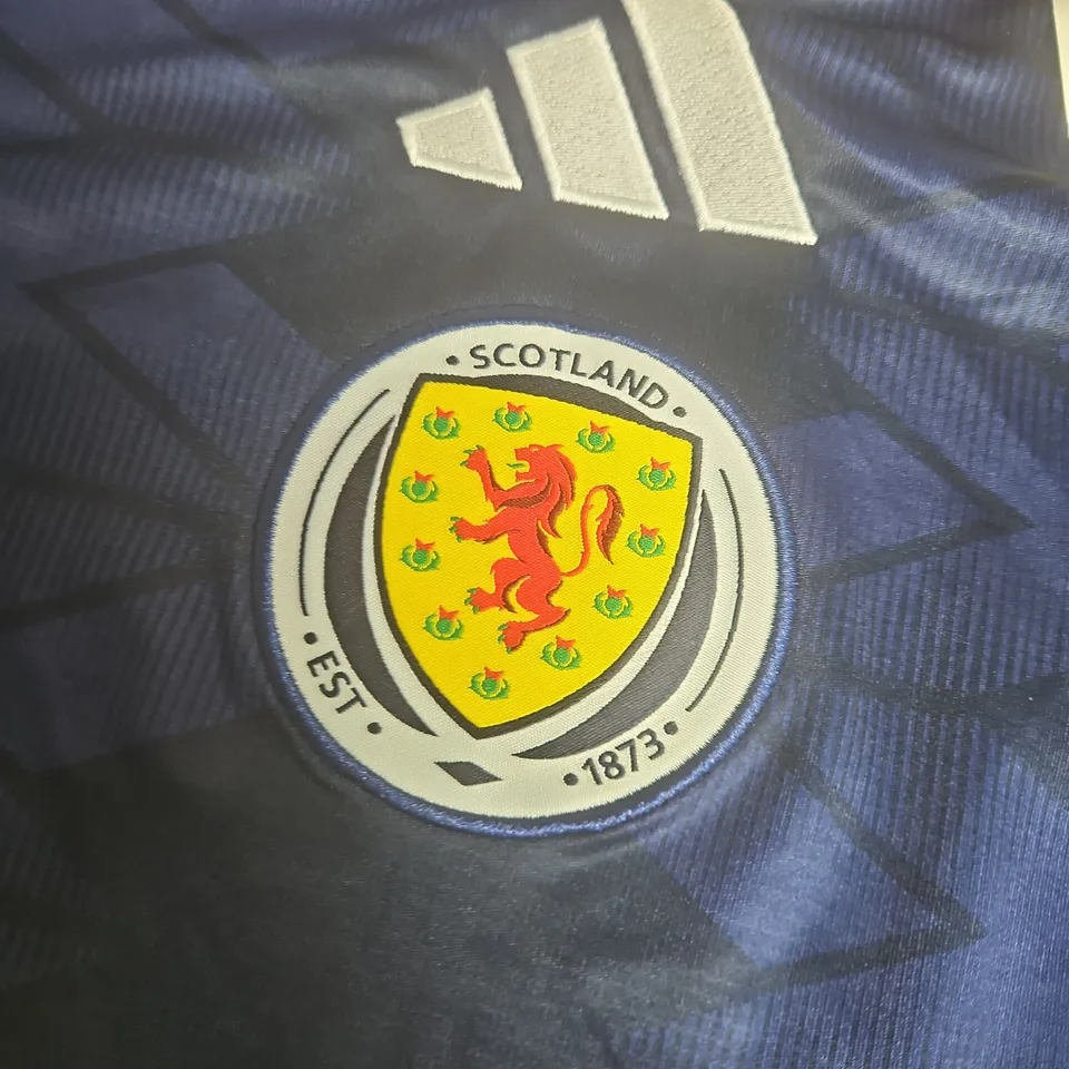 ADIDAS SCOTLAND HOME JERSEY - MEDIUM