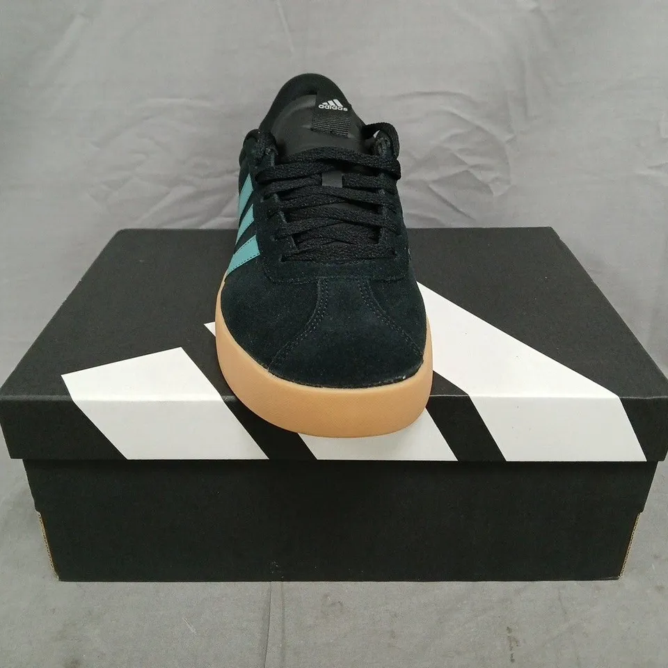 BOXED PAIR OF ADIDAS VL COURT 3.0 SHOES IN BLACK/BLUE SIZE UK 7.5