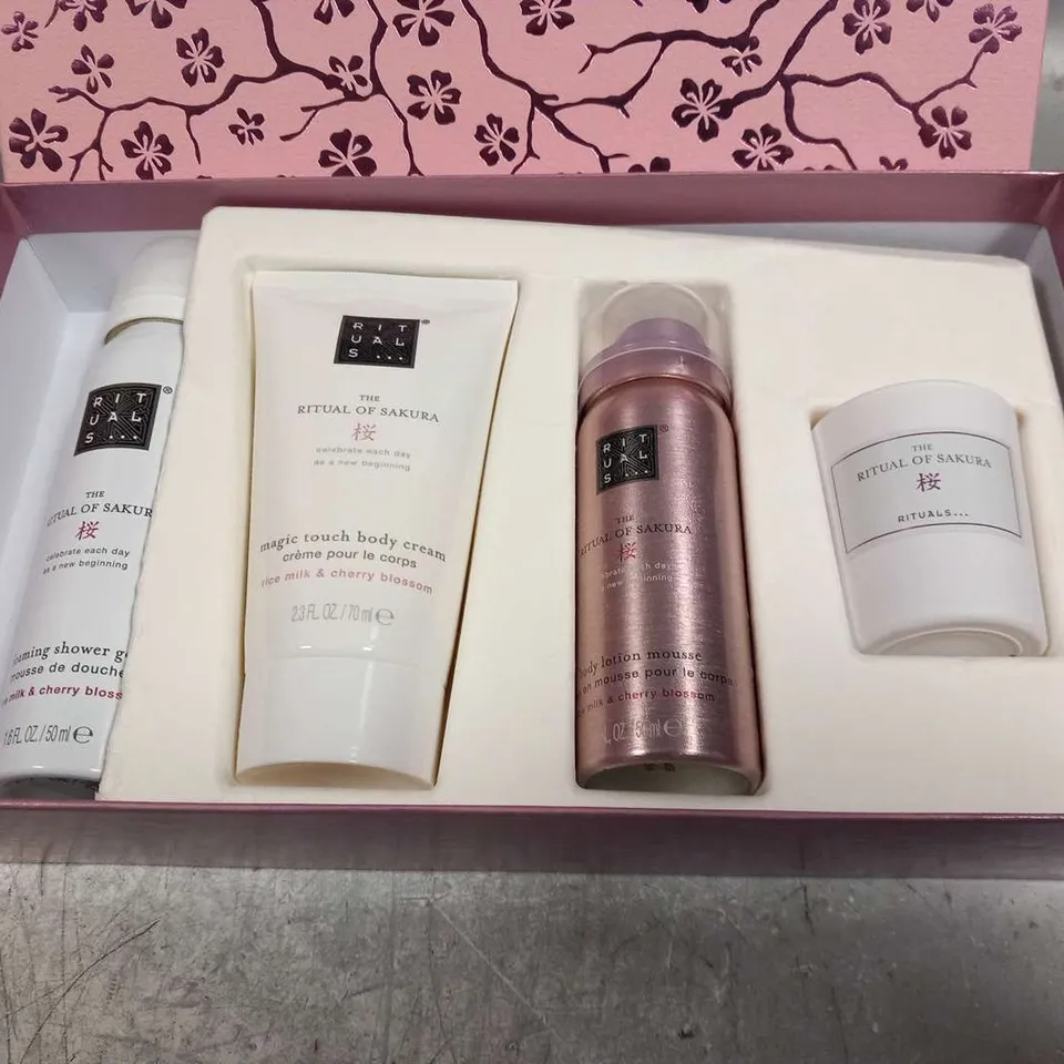 BOXED RITUALS GIFT SET