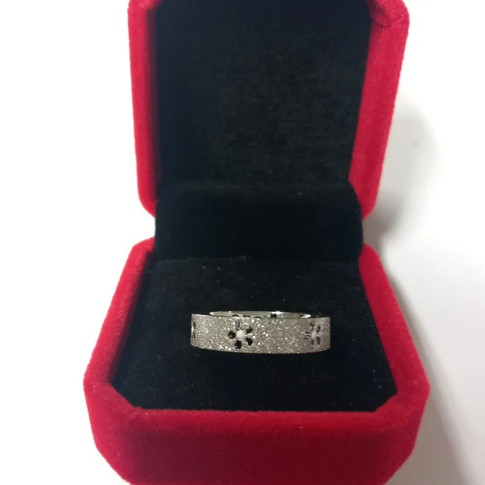 BERING FLOWER CUT OUT BERING RING SIZE 7