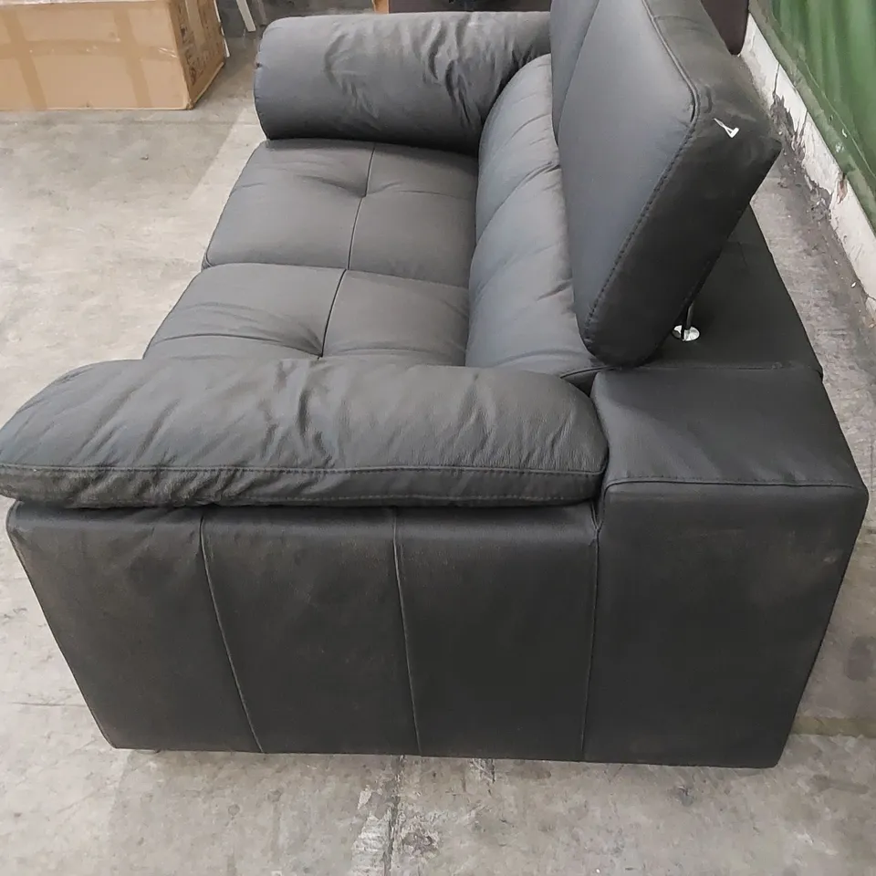 DESIGNER 2 SEATER BLACK LEATHER SOFA WITH ADJUSTABLE HEAD REST