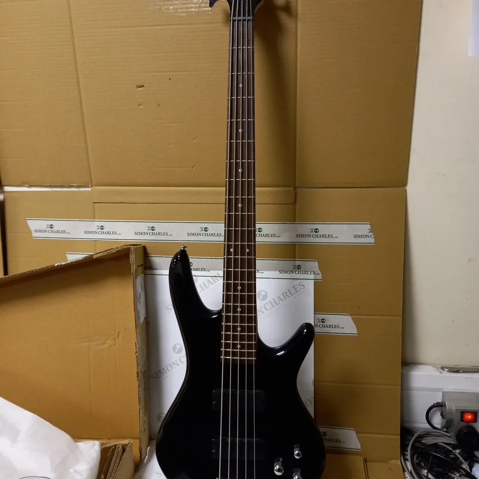 IBANEZ GIO SERIES GSR205-BK - 5 STRING - ELECTRIC BASS GUITAR WITH BASS BOOST - BLACK