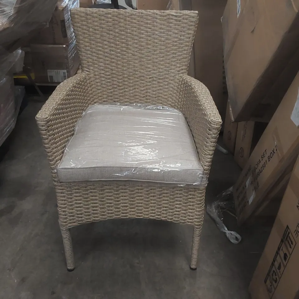 BOXED SET OF 4 TRUGARDEN RATTAN GARDEN DINING CHAIRS 