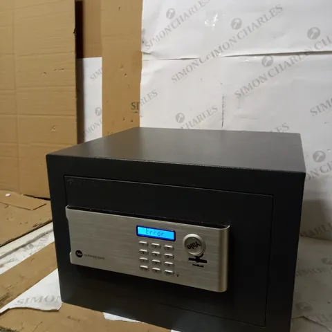 YALE MAXIMUM SECURITY MOTORISED SAFE 
