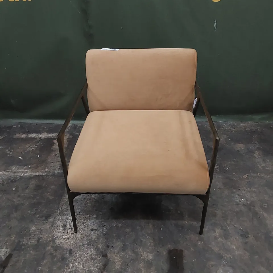 DESIGNER STYLISH COSY ACCENT CHAIR 