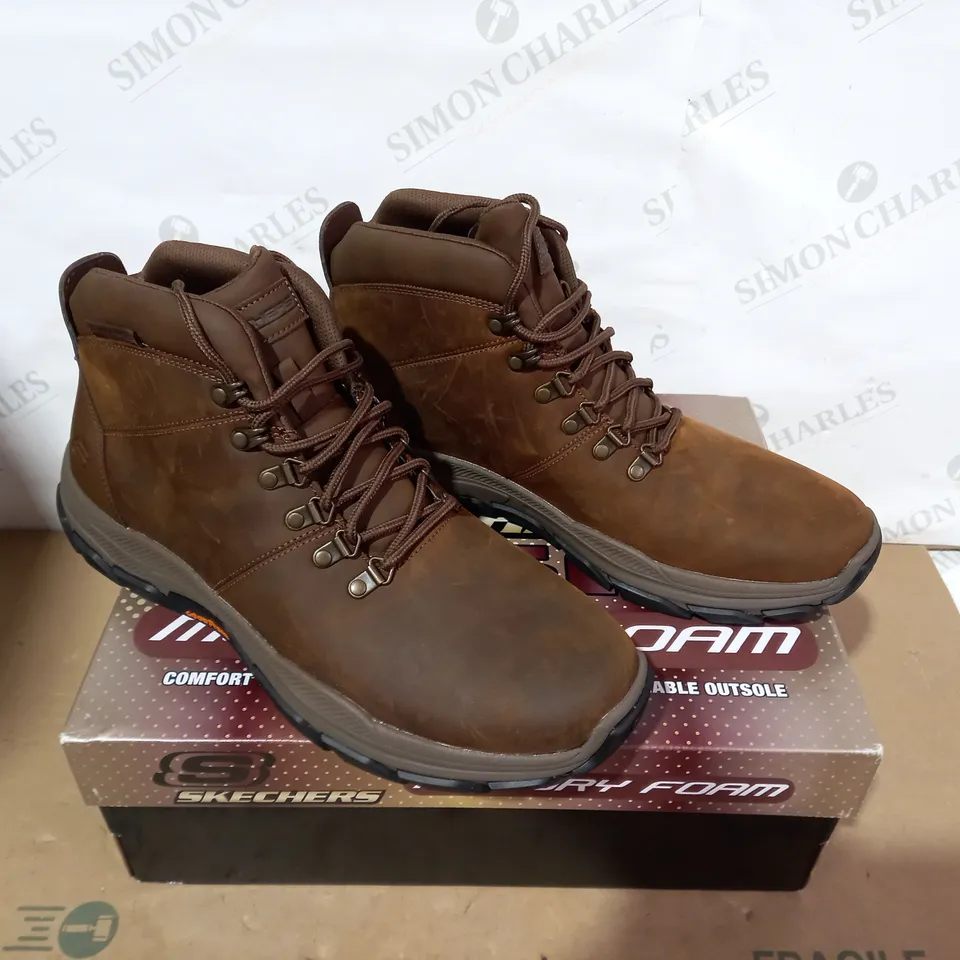 BOXED PAIR OF SKECHERS - SIZE 12