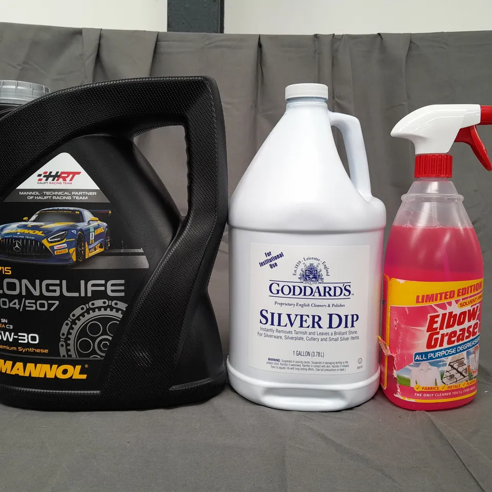 FOUR ASSORTED LIQUID ITEMS TO INCLUDE 7715 LONGLIFE MANNOL, GODDARD'S SILVER DIP, ELBOW GREASE, ETC - COLLECTION ONLY