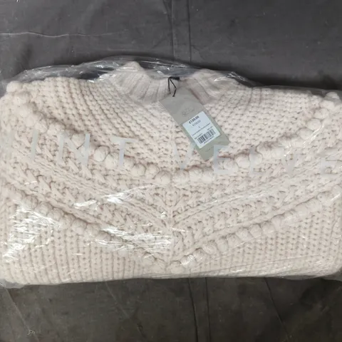 BAGGED MINT VELVET CREAM BOBBLE CHUNKY JUMPER SIZE LARGE