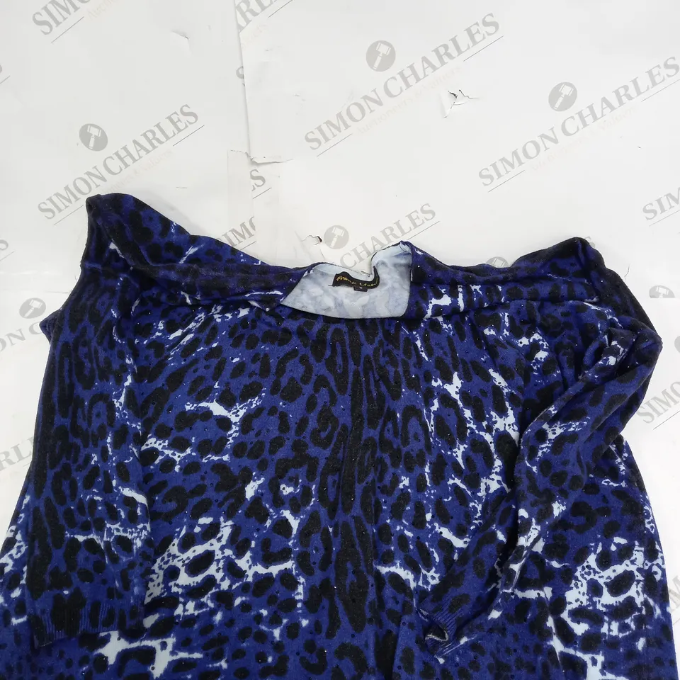 BOX OF APPROXIMATELY 25 ASSORTED CLOTHING PRODUCTS IN VARIOUS SIZES TO INCLUDE SKIRTS, JUMPERS, DRESSES ETC	