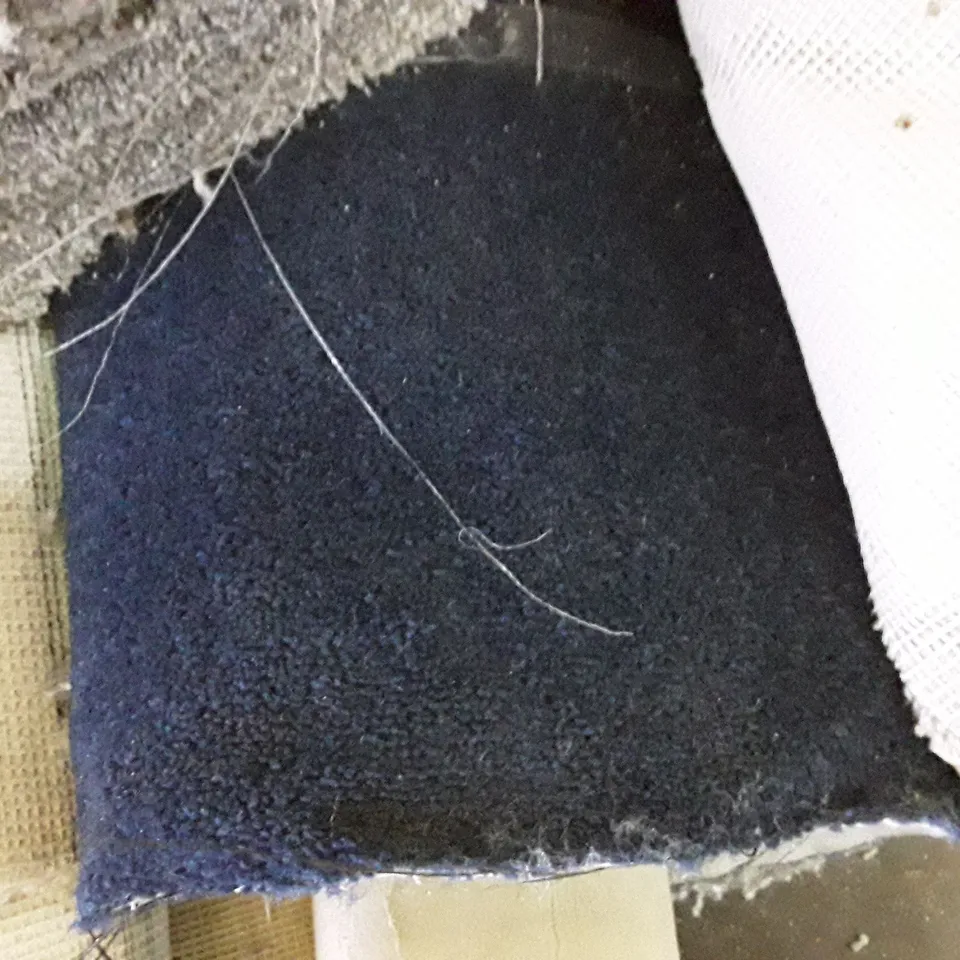 ROLL OF QUALITY DARK BLUE CARPET