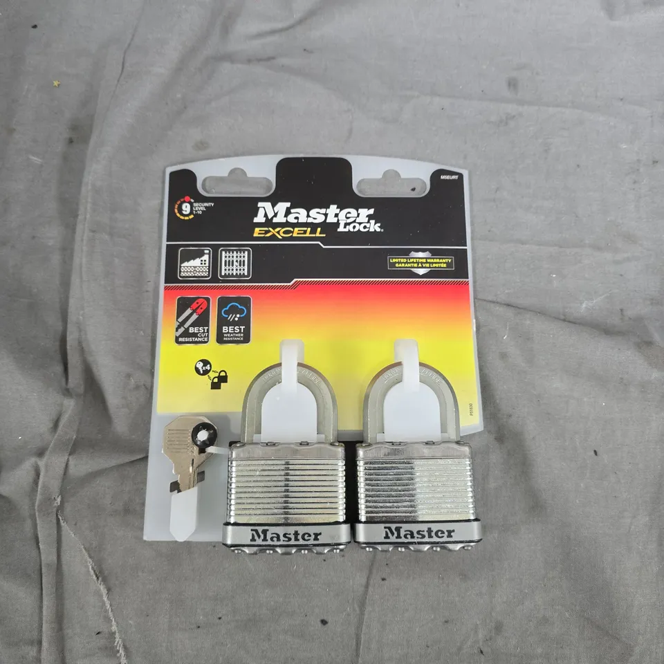 MASTER LOCK EXCEL PADLOCKS (PAIR) WITH KEYS – CHROME FINISH