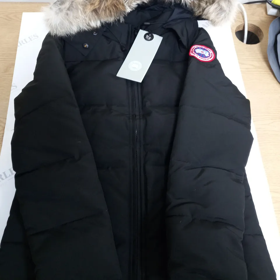 CANADA GOOSE FUSION BLACK PADDED COAT - M