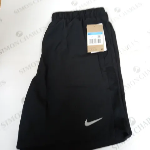 NIKE LOGO SHORTS SIZE M 