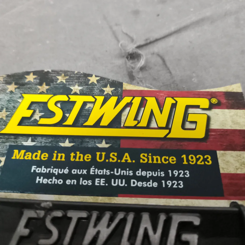 ESTWING CLAW HAMMER WITH WOODEN HANDLE – MADE IN THE U.S.A.