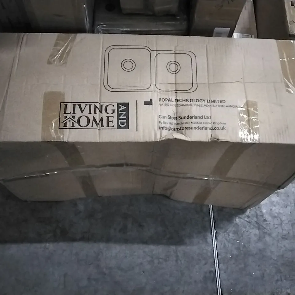 BOXED LIVING AND HOME STAINLESS STEEL SINK / SATIN / DM0668