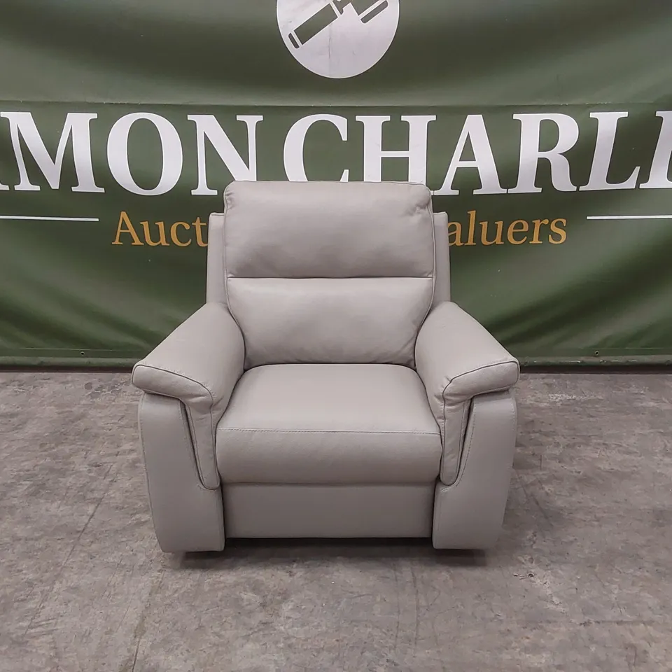 QUALITY DESIGNER ITALIAN MADE ELECTRIC RECLINER LEATHER ARMCHAIR