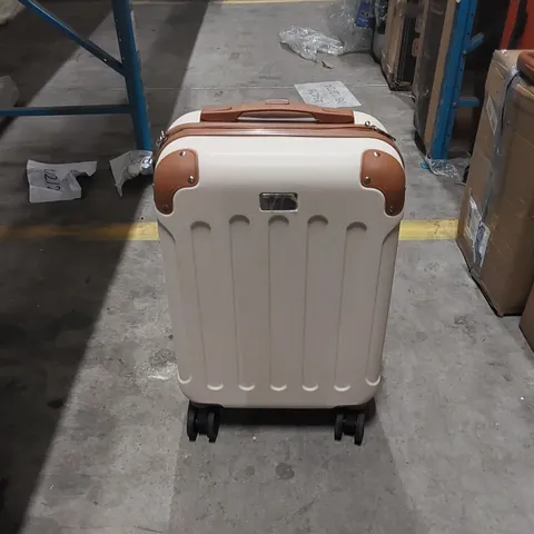 LUGG HARDSHELL CABIN SUITCASE 