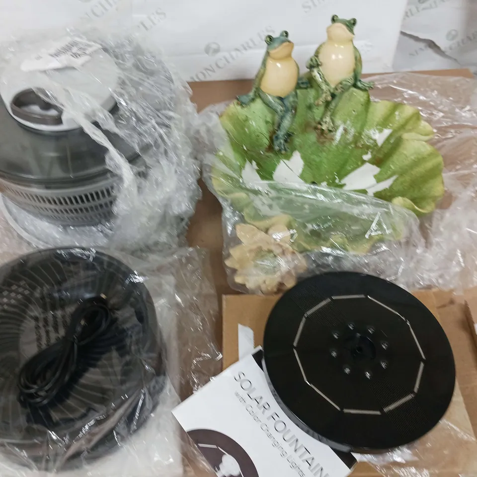LOT OF 8 ASSORTED HOUSEHOLD ITEMS TO INCLUDE BIRD BATH, 3IN1 FAN AND SOLAR FOUNTAIN