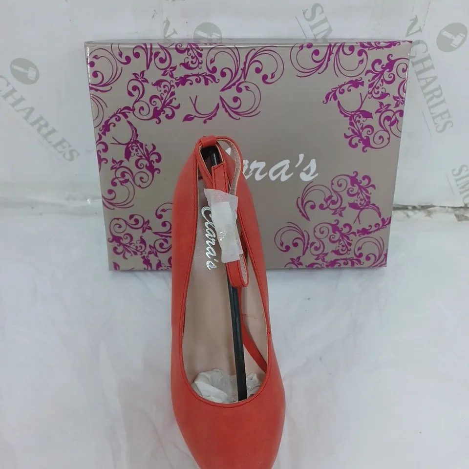 APPROXIMATELY 10 PAIRS OF BOXED CLARAS ROJO HEELS IN VARIOUS SIZES 