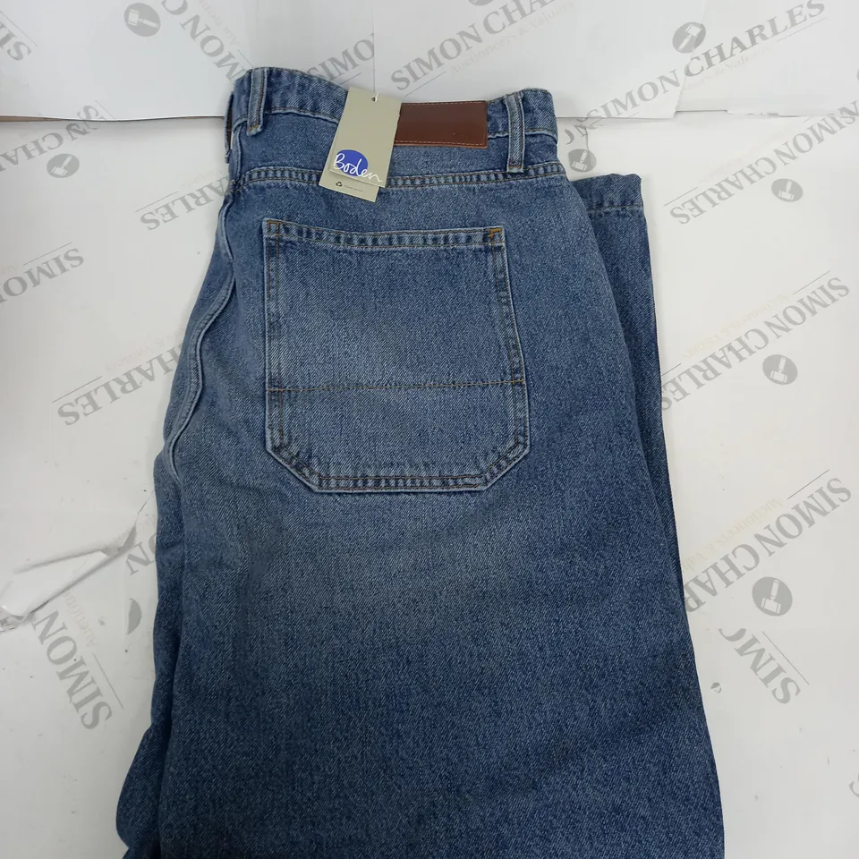 BODEN RELAXED STYLE DENIM JEANS SIZE UNSPECIFIED