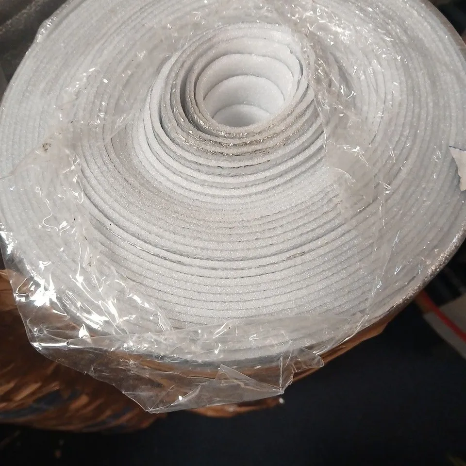 1 X ROLL OF 3MM SILVER WOOD FLOORING & LAMINATE UNDERLAY FOIL
