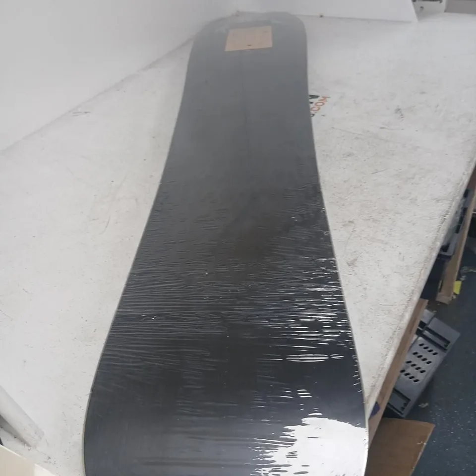 JONES MIND EXPANDER SNOWBOARD 158 CM