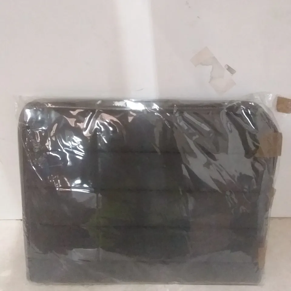 BIKHYY 50 X 60CM BATHMAT ( DARK GREY )