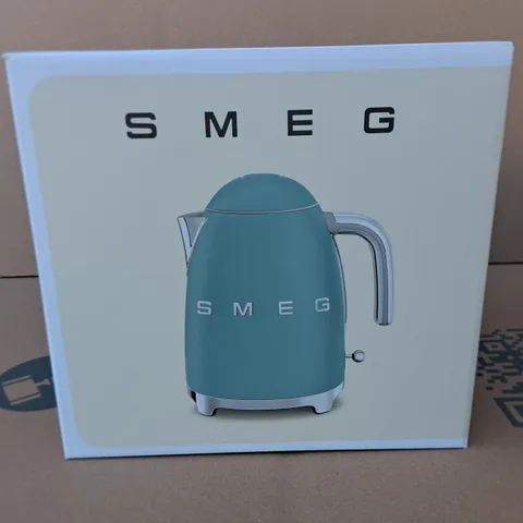 BOXED SMEG KETTLE IN GREEN - KLF03EGMUK