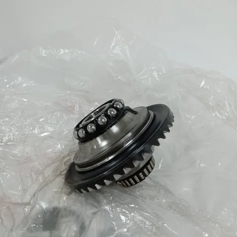 AUTOMOTIVE BEARING/GEAR COMPONENT (BALL BEARING ASSEMBLY) – IN PLASTIC WRAP